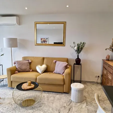 Sunny And Cosy Sea View 公寓 昂蒂布